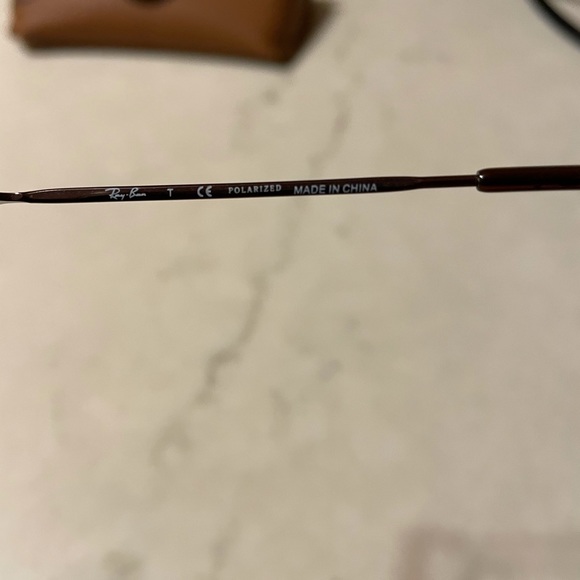 Ray-ban polarized sunglasses - Picture 5 of 6